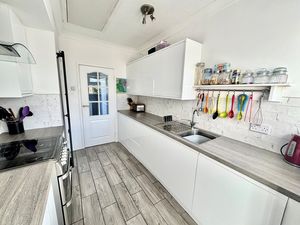 Photo 9- click for photo gallery